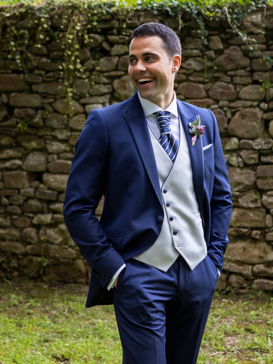 ftos de boda novio elegante-josan fotografo