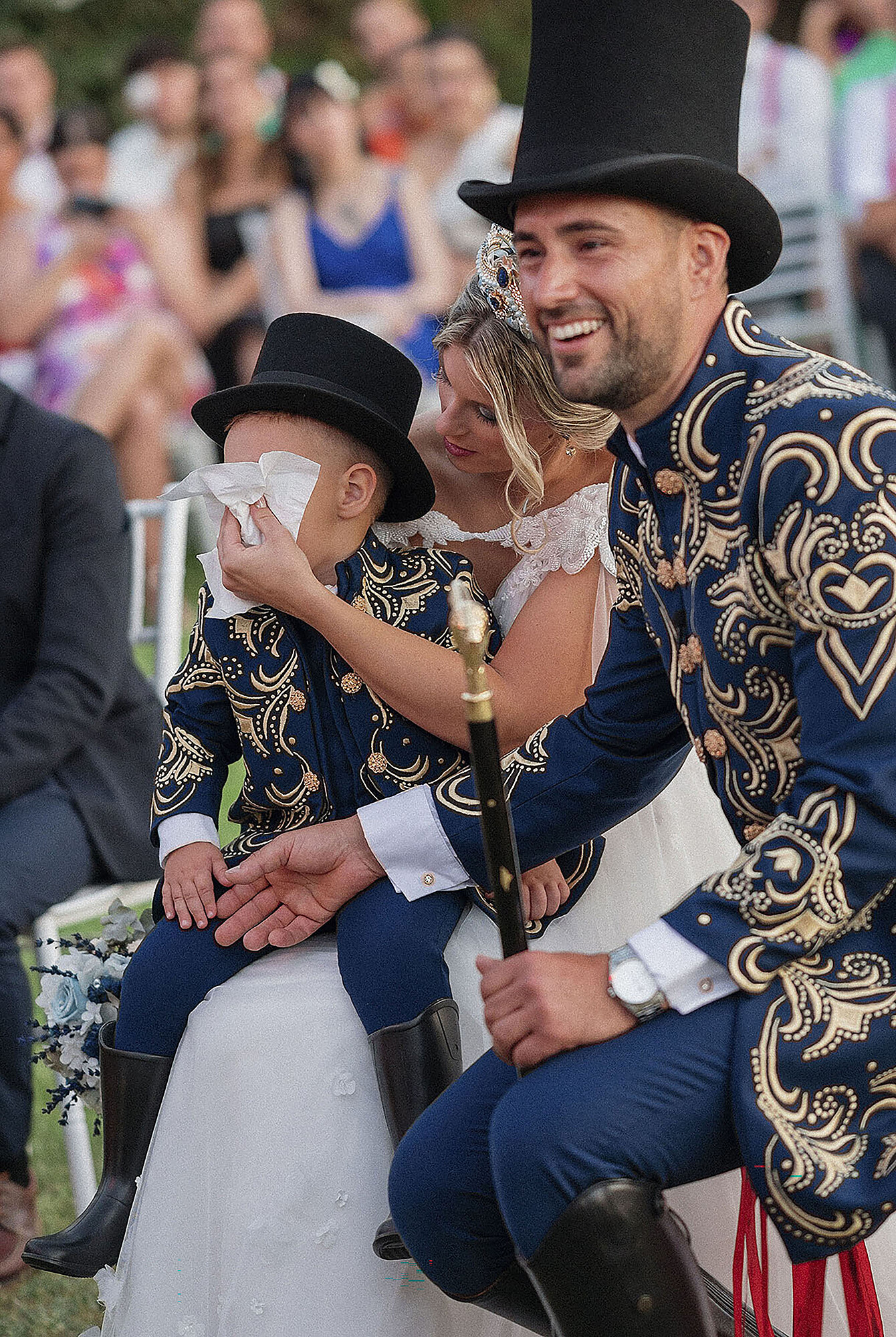 boda-circo-temática-fotografo-fran-ortiz-retratista-Raf-mesa-espectáculos-039