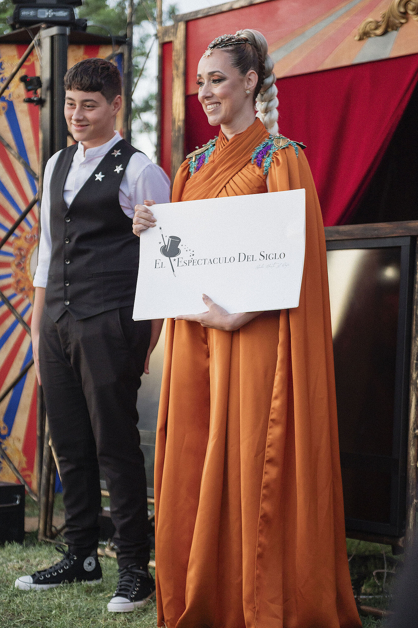 boda-circo-temática-fotografo-fran-ortiz-retratista-Raf-mesa-espectáculos-040