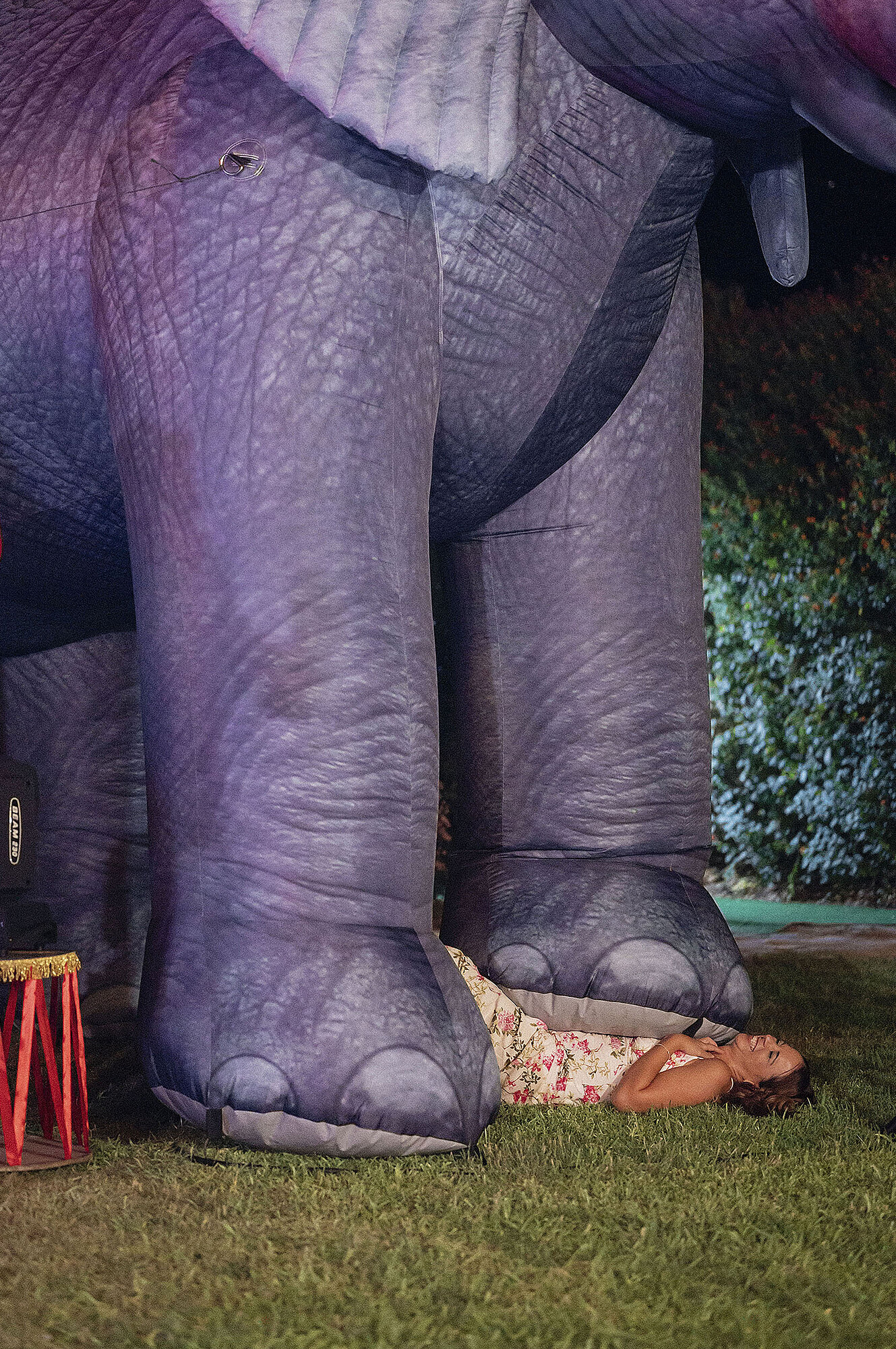 boda-circo-temática-fotografo-fran-ortiz-retratista-Raf-mesa-espectáculos-052