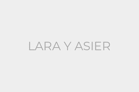 LARA Y ASIER