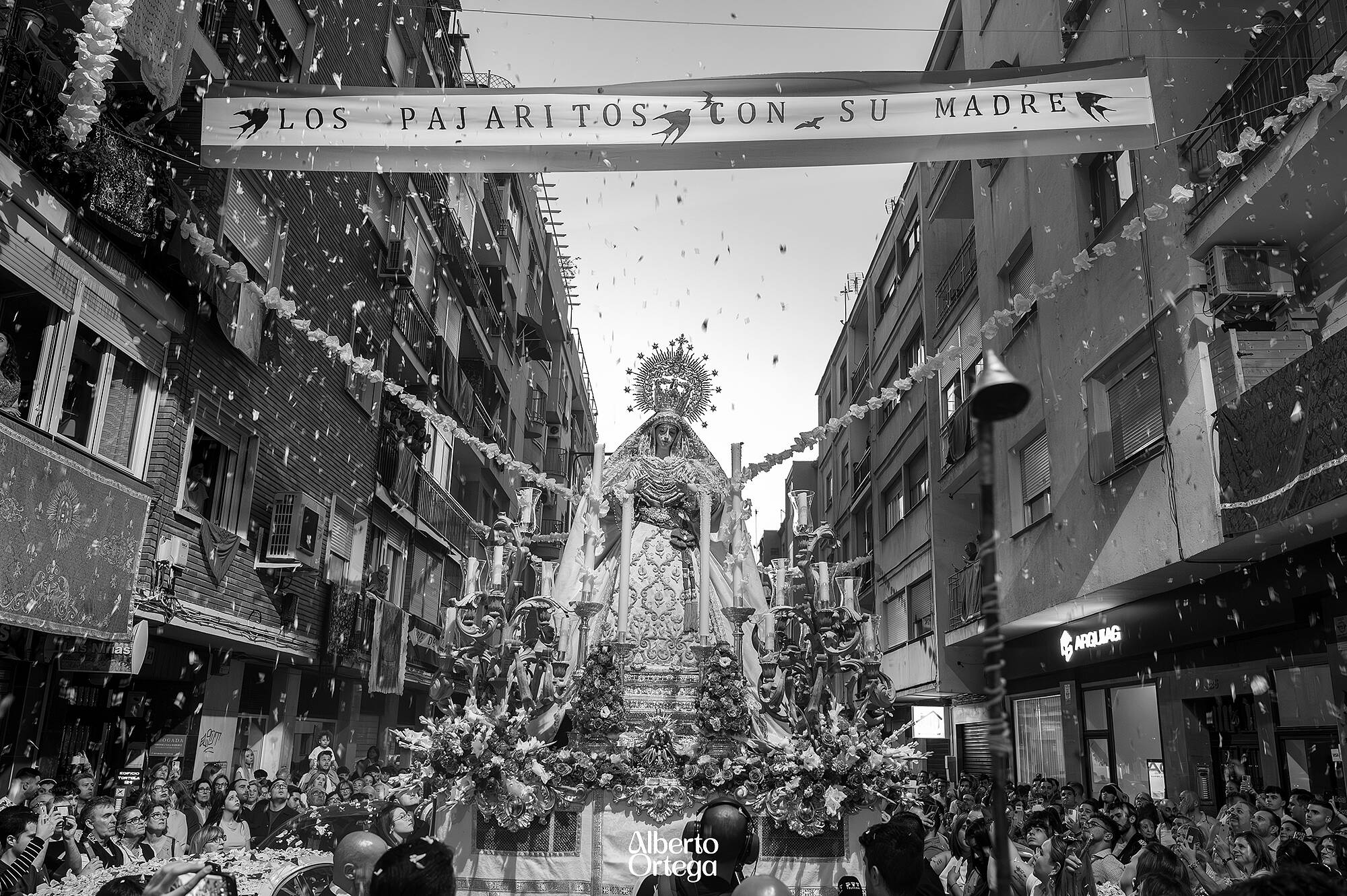 Procesion Amor y trabajo barrio (9)