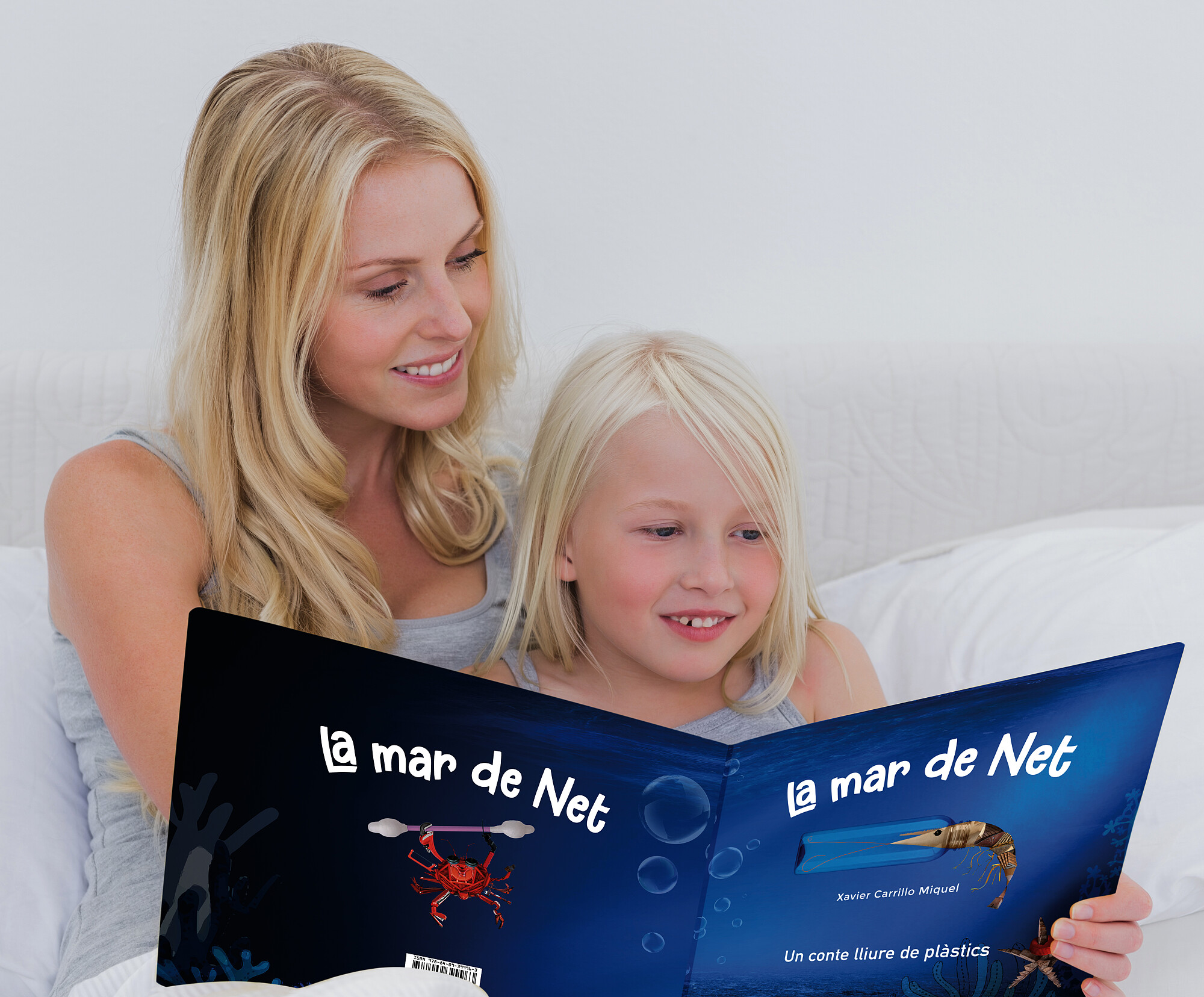 La Mar de Net - foto-la-amr-de-net-leyendo-copia.jpg