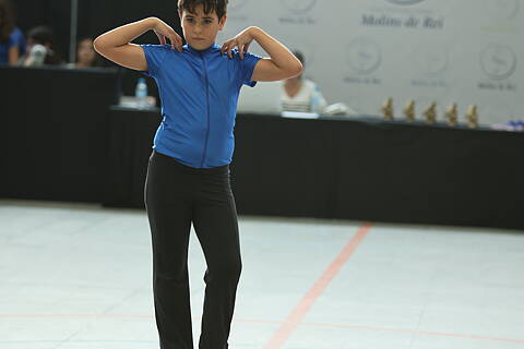 001 Nicolas Calvo