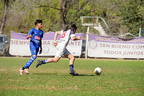 resumen lasallano vs def juveniles
