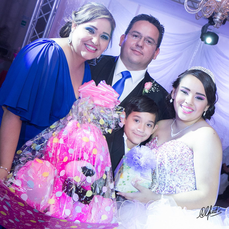 Alfred&#39;s PhotoLive - 9027