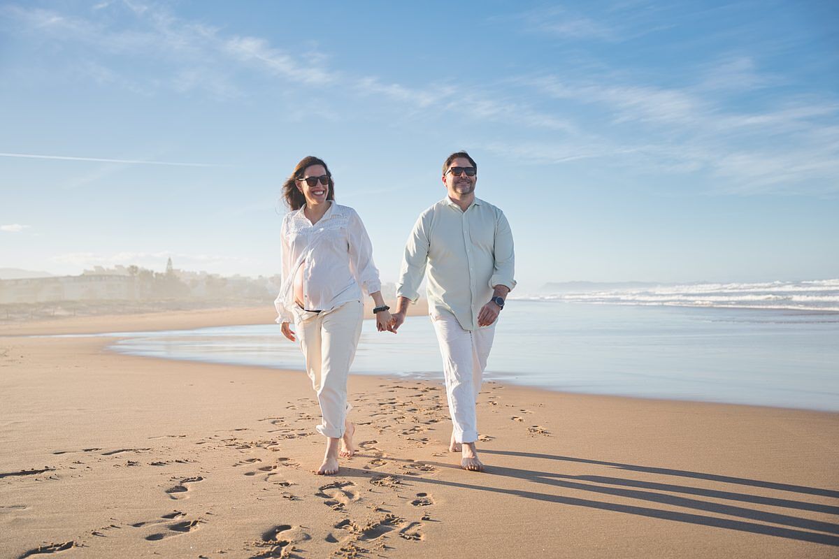 Sesión de embarazo en la playa de Xeraco - Ana y Javi - Fotógrafo Juan Reig Gandía