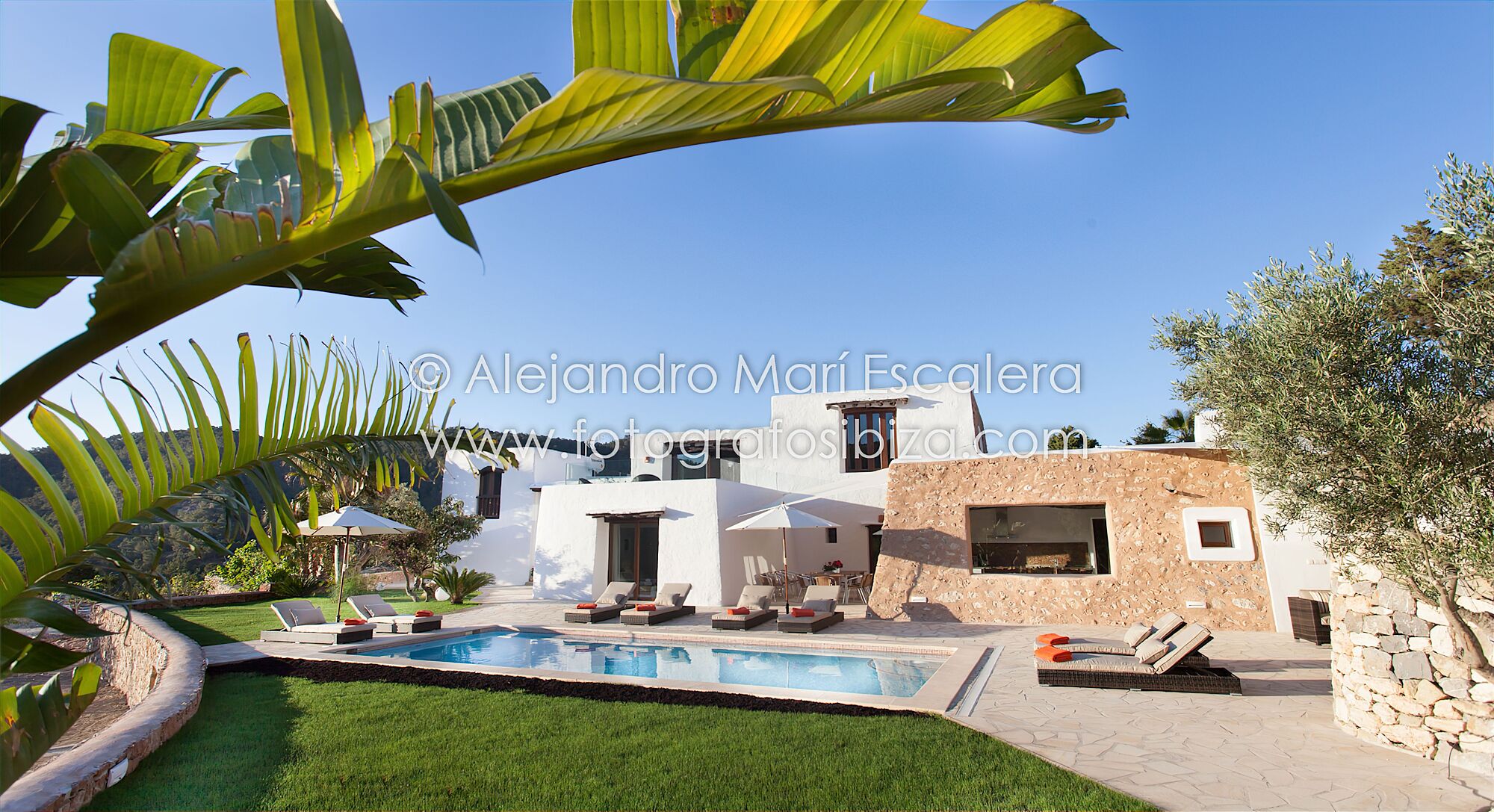 enlarge_fotografo-casas-ibiza-fotografia-4