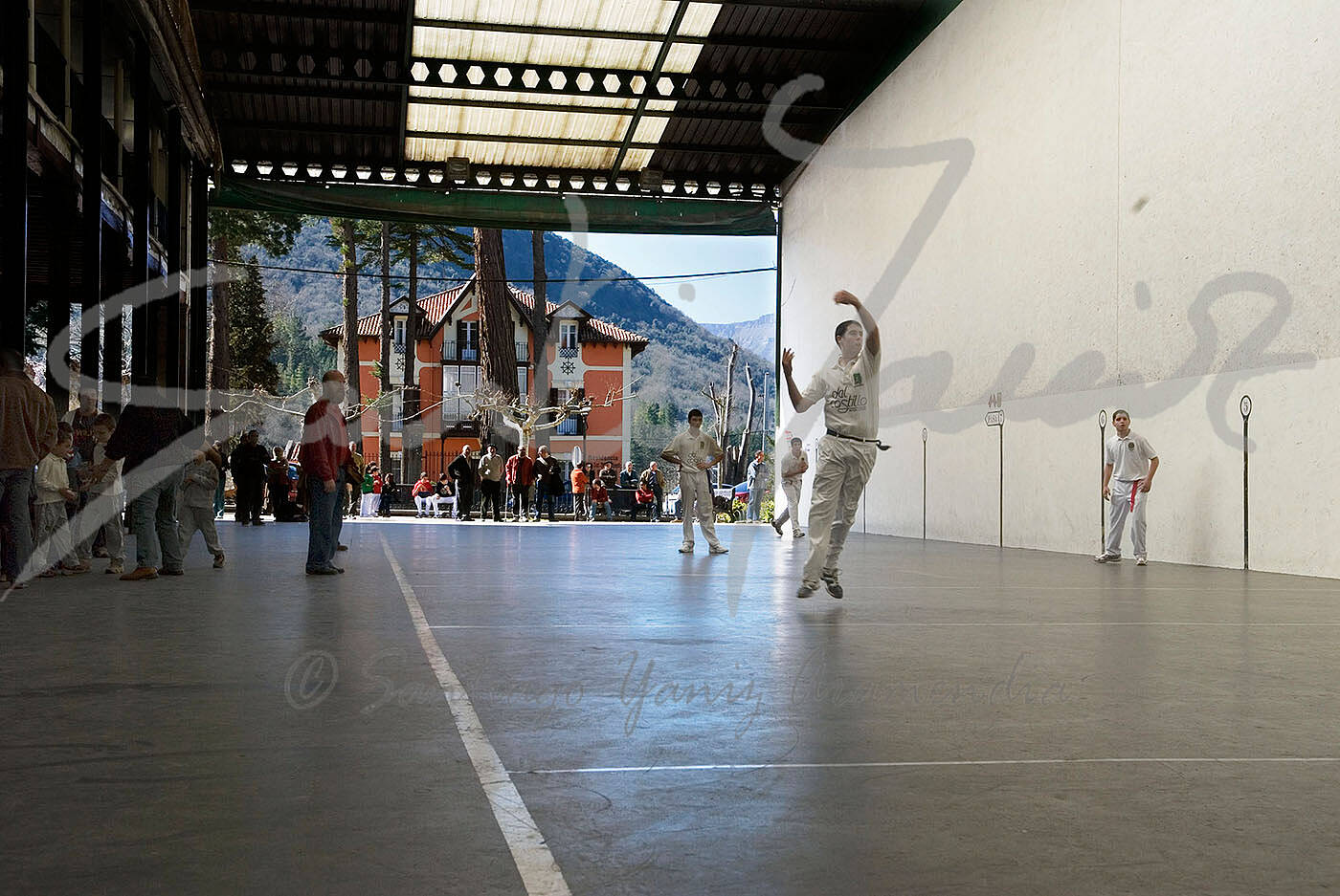 462_ARTZINIEGA.0311. FRONTON.