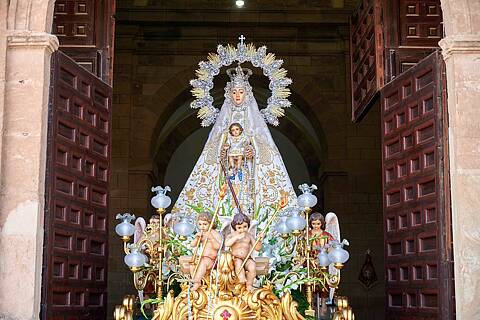 OFRENDA FLORAL VIRGEN DEL ROSARIO 2022