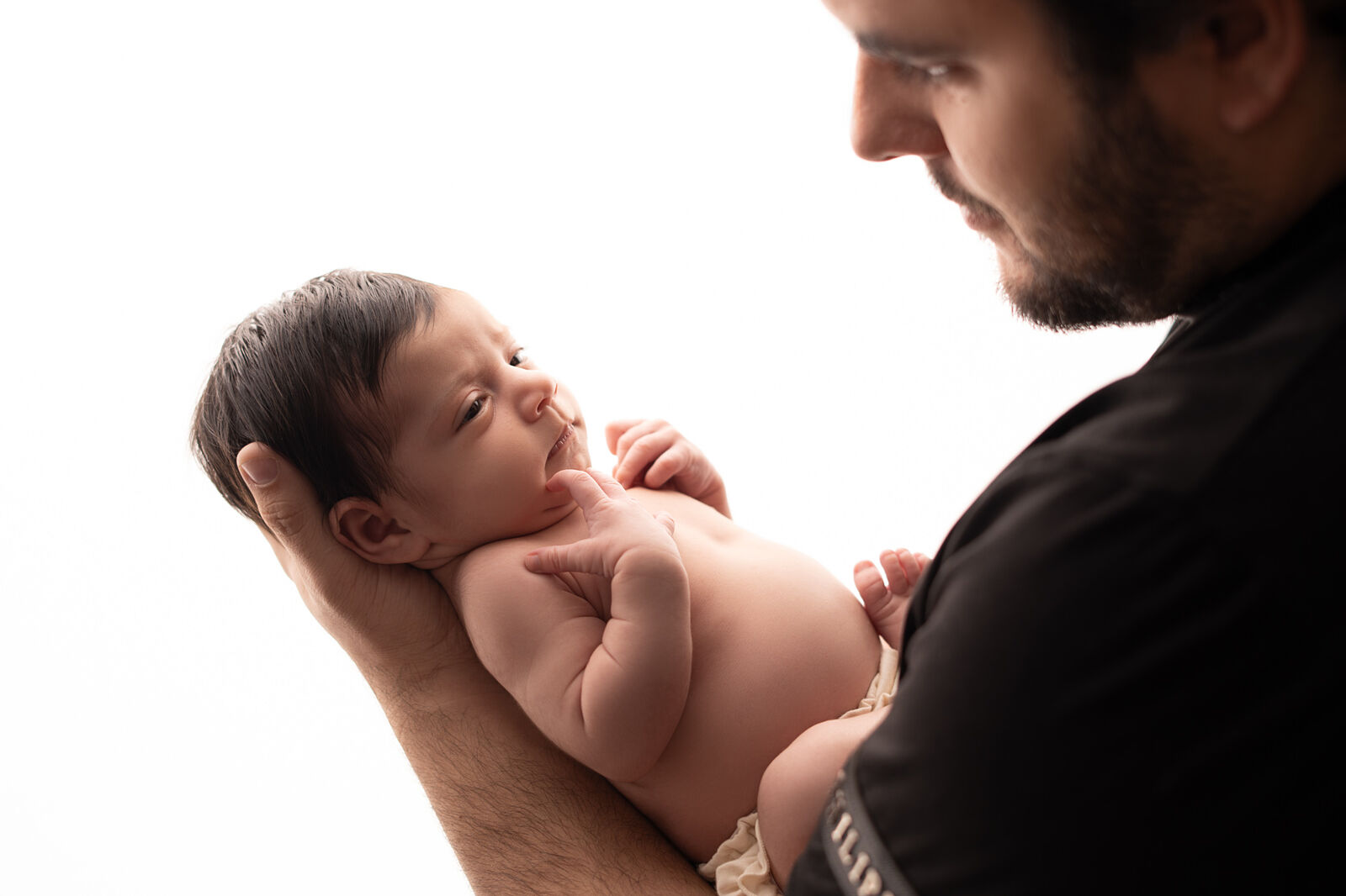 Esther Aguilera Fotografía - fotografia-newborn-en-illescas-3-ts20260225092553230717.jpg