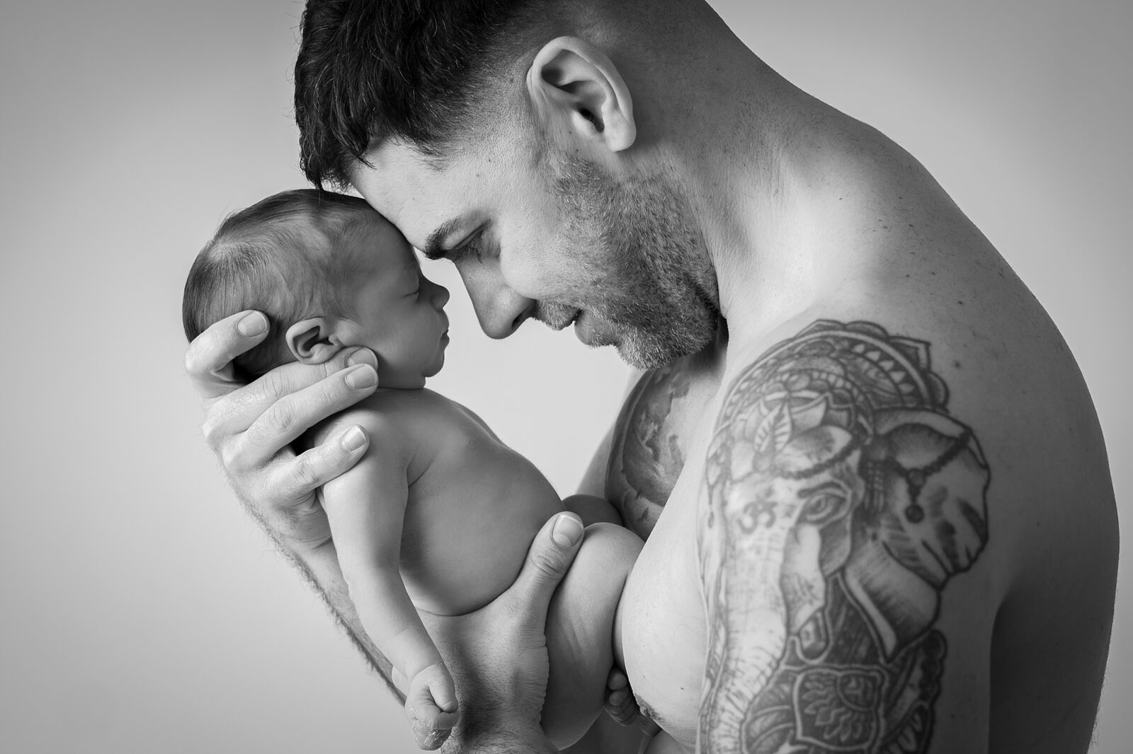Esther Aguilera Fotografía - fotografia-newborn-artistica-ts20260223124500788184.jpg
