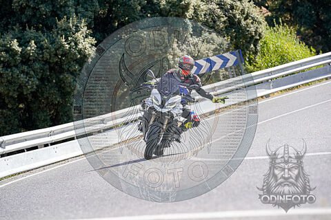 Fotografía de Motos en Cebreros (AV-562) | 23 de Agosto de 2026 – 10:00 a 10:45