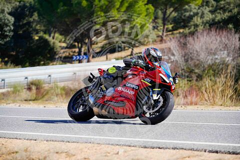 Cebreros 01/02/25  parte 3(de 12:00 hasta 13:00)