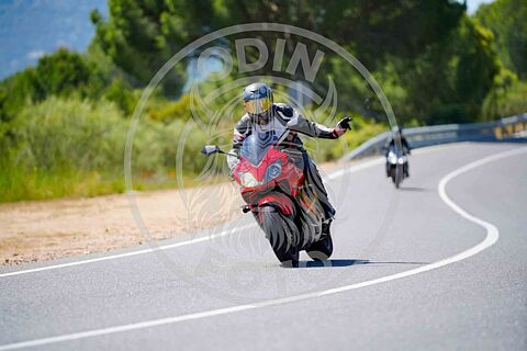 Cebreros 18/05/25 parte 3(de 12:03 a 12:57 )