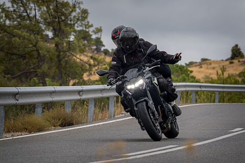 12.10.2025 Carr. Av-562 (Hoyo de Pinares a Valdemaqueda)