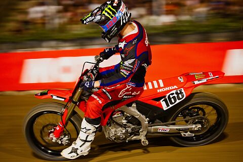 SUPER GP POWERD BY MONSTER