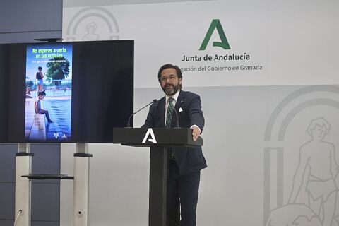 El delegado del Gobierno informa sobre la campaña para prevenir ahogamientos en el medio acuático