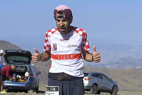 SUBIDA AL PICO VELETA