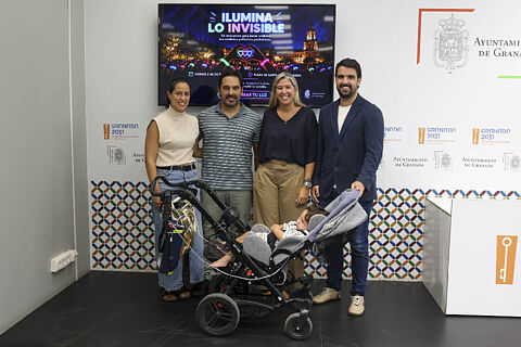 presentacion de la 32.ª epresentación de «Enciende lo invisible»dición del Festival Jóvenes Realizadores de Granada