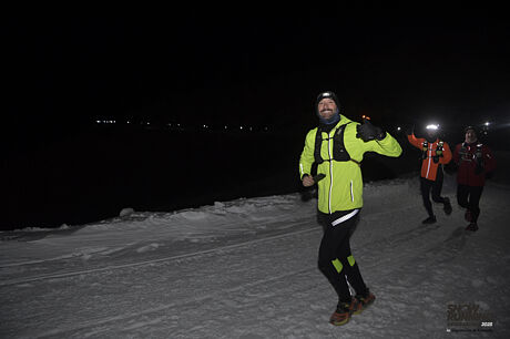 Snow Running Sierra Nevada 240