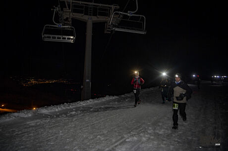 Snow Running Sierra Nevada 354