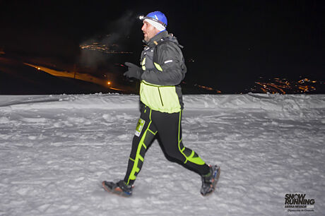 Snow Running Sierra Nevada 554