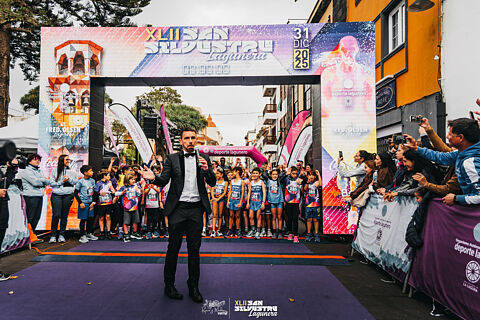 Reportaje fotográfico oficial XLII San Silvestre Lagunera