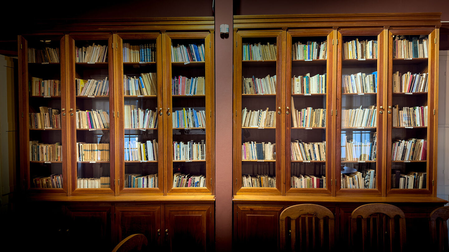 READING