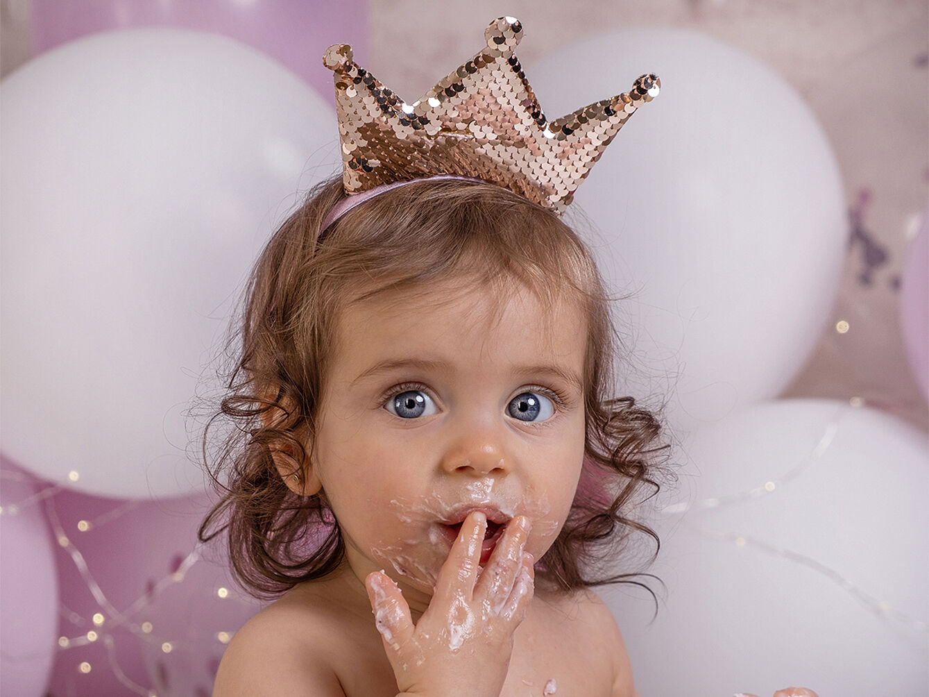 Galerafotografiabymonica - _dsf6202-lienzo-cumple-escaparate-nena-ts20260305183754647025.jpg