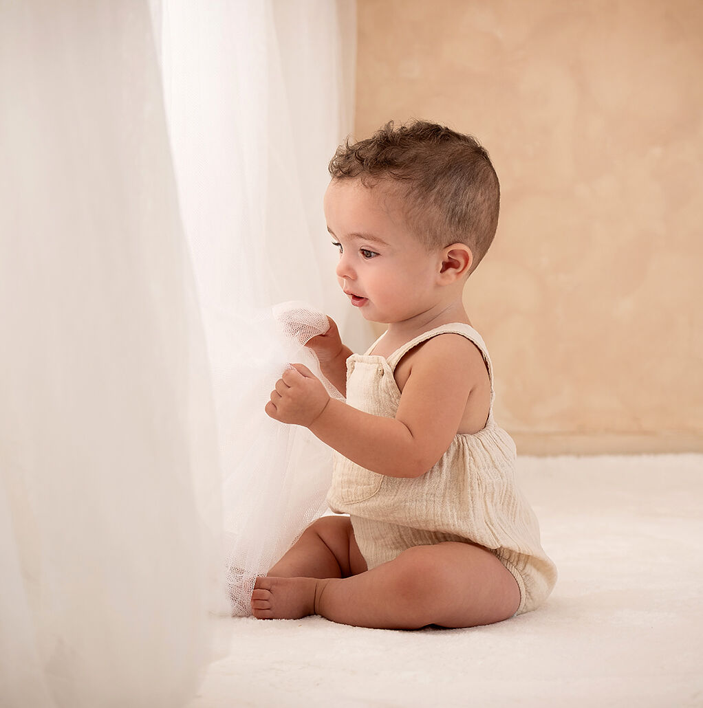 Galerafotografiabymonica - cumpleanos-smash-cake-seguimiento-cuatro-meses-bebe-galera-fotografia-bu-monica-barcelona-ocho-meses-06-ts20260715113116469196.jpg