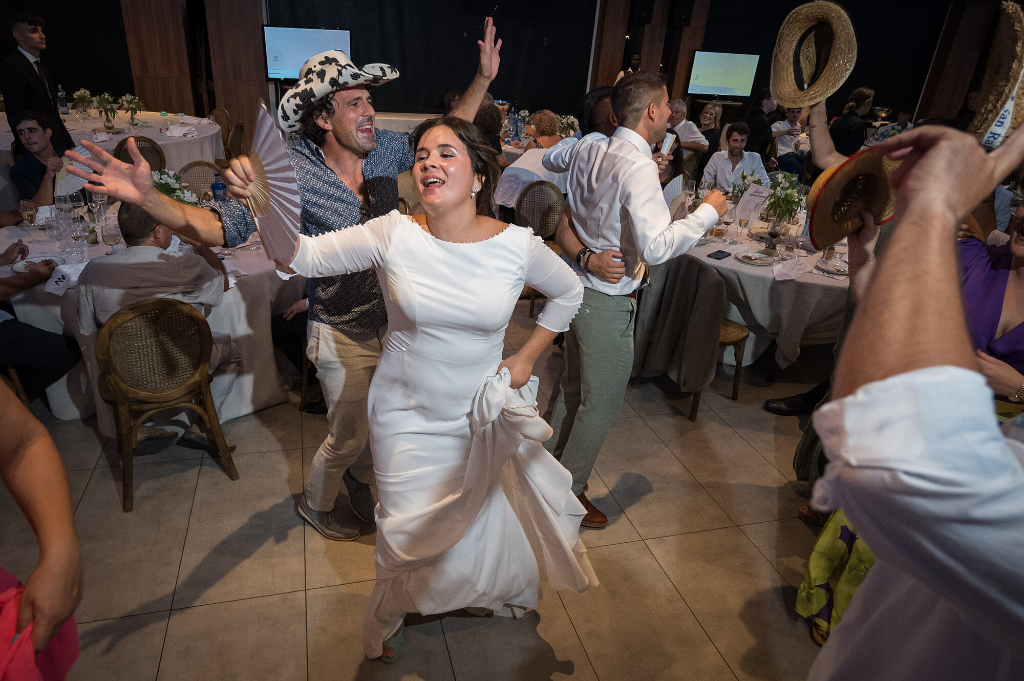 abelsogues.com-21-233323