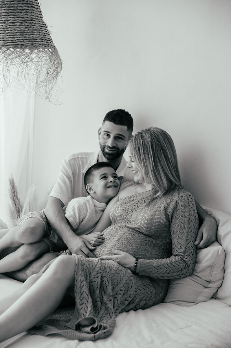 Fotografía Newborn, embarazo, smashcake, bebé, familia y comunión. - marilozano_embarazo_y_newborn_granollers-17-ts20251126122142693069.jpg