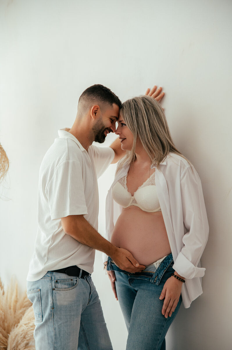 Fotografía Newborn, embarazo, smashcake, bebé, familia y comunión. - marilozano_embarazo_y_newborn_granollers-20-ts20251126122205115929.jpg