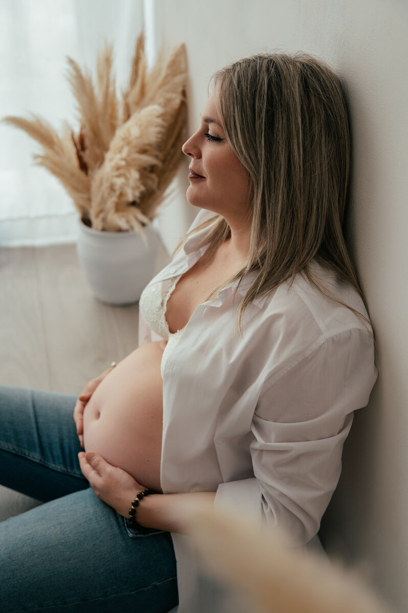 Fotografía Newborn, embarazo, smashcake, bebé, familia y comunión. - marilozano_embarazo_y_newborn_granollers-21-ts20251126122125733489.jpg