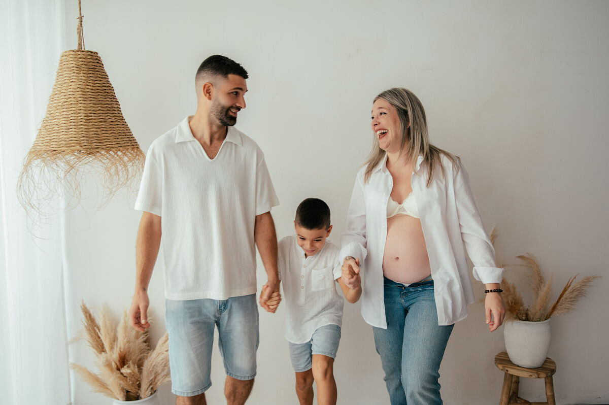 Fotografía Newborn, embarazo, smashcake, bebé, familia y comunión. - marilozano_embarazo_y_newborn_granollers-23-ts20251126121439550706.jpg