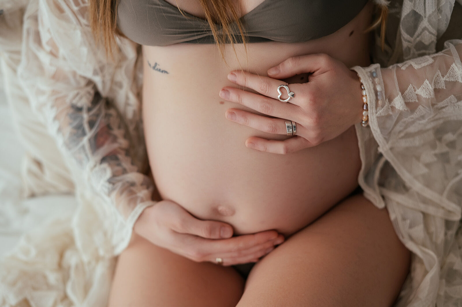 Mari Lozano-Fotografía de maternidad - fotografia-embarazo-llinars-del-valles-7565-ts20260224135113693322.jpg