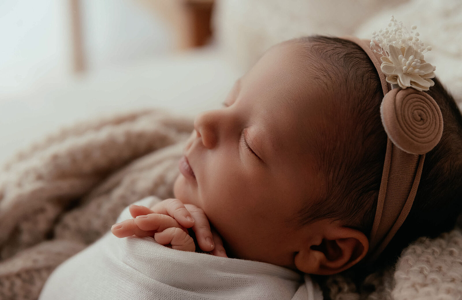 Mari Lozano-Fotografía de maternidad - sesion-bebe-newborn-llinars-del-valles-10-ts20260302171009918557.jpg