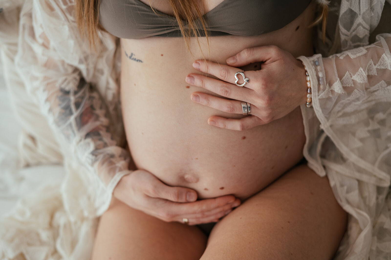 Mari Lozano-Fotografía de maternidad - fotografia-embarazo-llinars-del-valles-7565-ts20260224153024637099.jpg