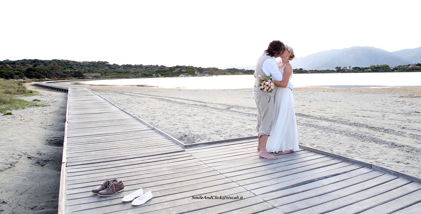 SMILE AND CLICK - 7s7a5057-ts20251202132726698038.jpg