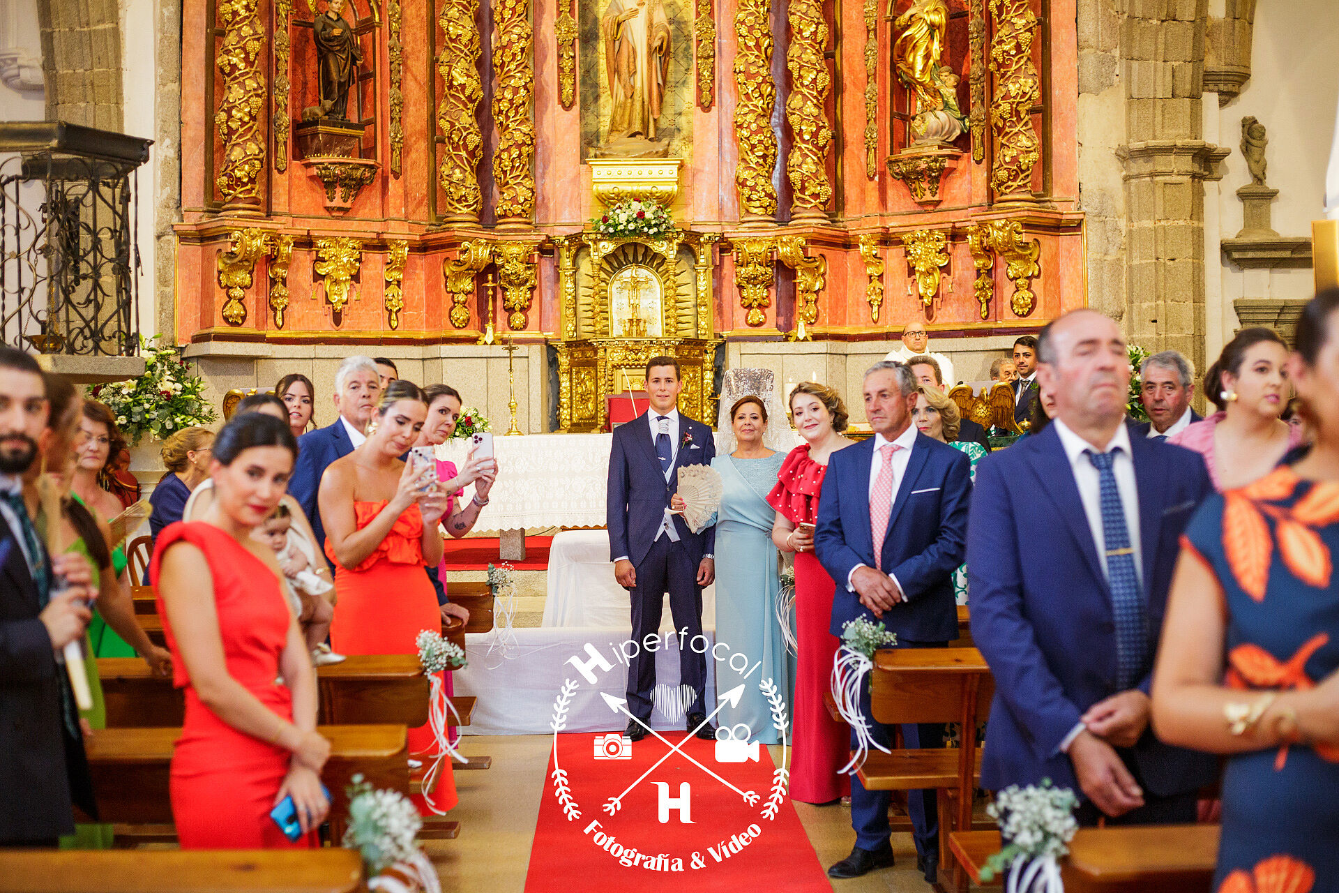 jose-ramon-mari-carme-salones-tele-bienvenida-usagre (16)