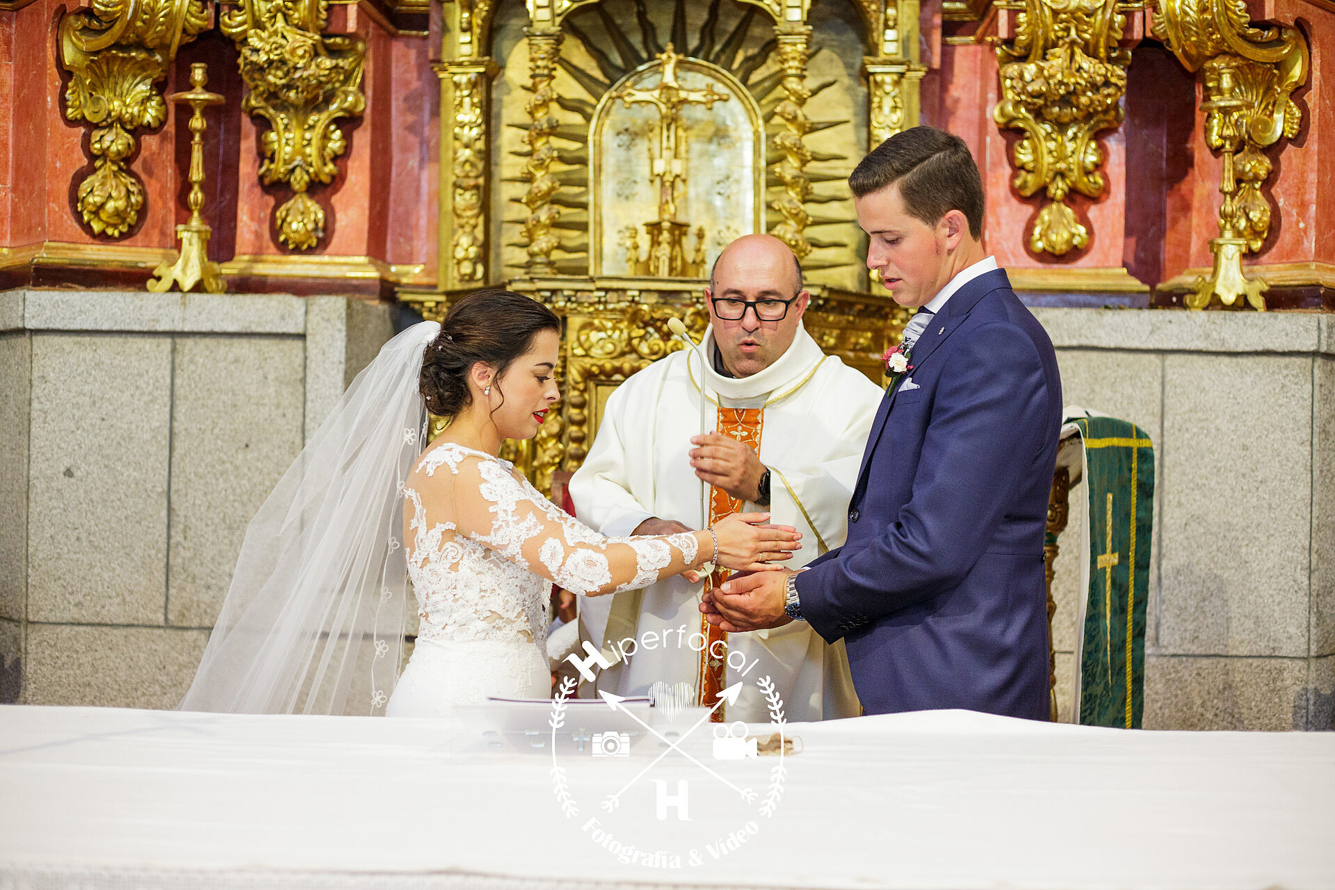 jose-ramon-mari-carme-salones-tele-bienvenida-usagre (20)