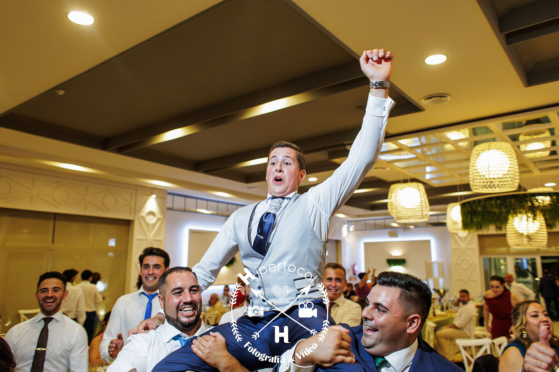 jose-ramon-mari-carme-salones-tele-bienvenida-usagre (31)