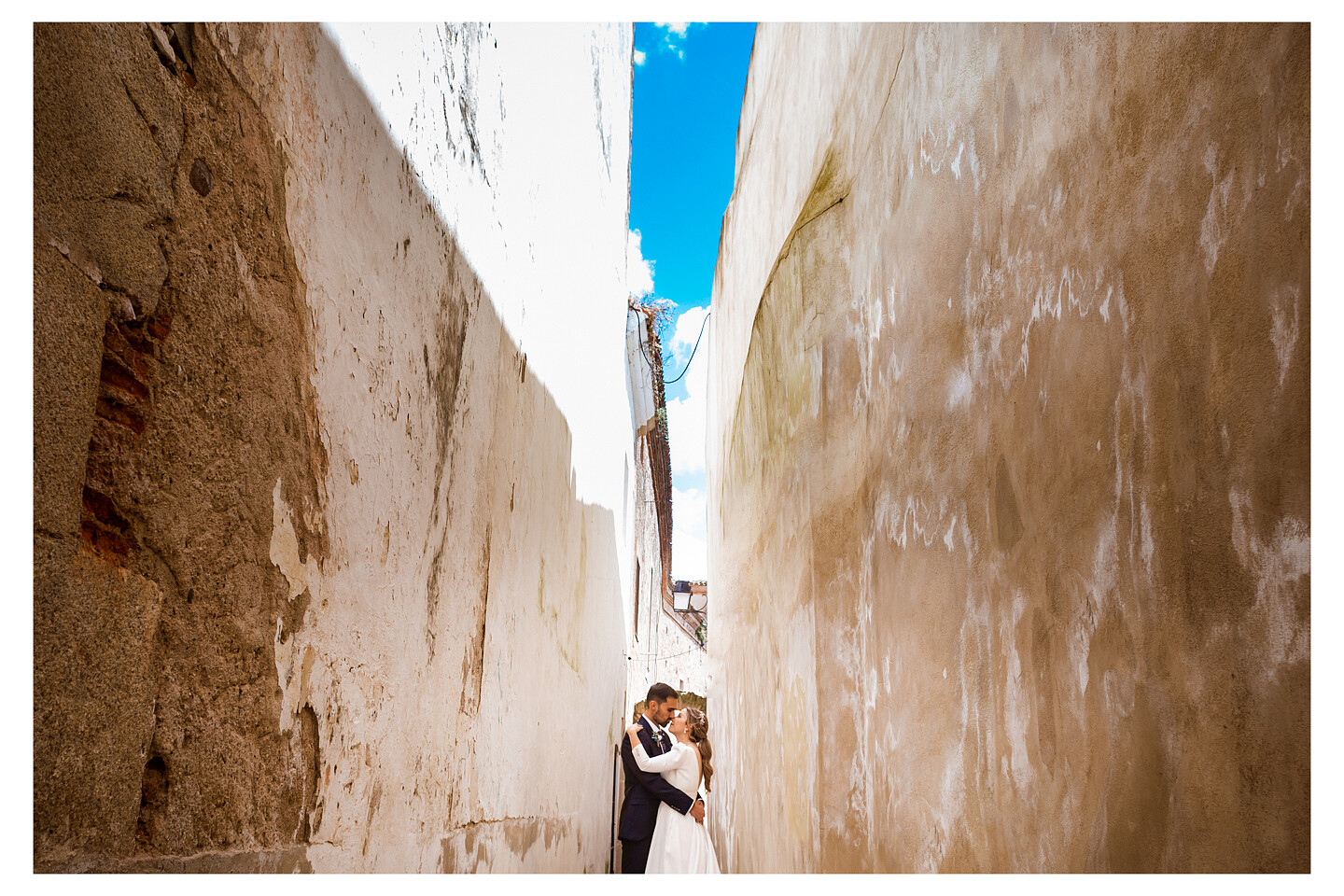 JORGE Y LAURA - Boda en el Castillo de las Seguras (Cáceres) - EXTUDIO 83-103