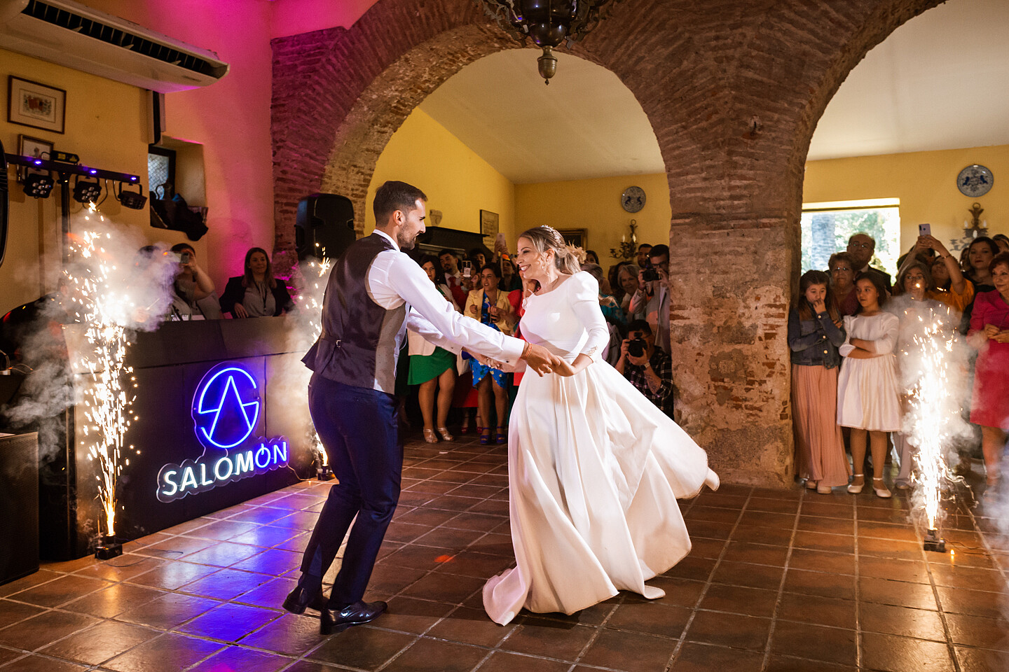 JORGE Y LAURA - Boda en el Castillo de las Seguras (Cáceres) - EXTUDIO 83-148
