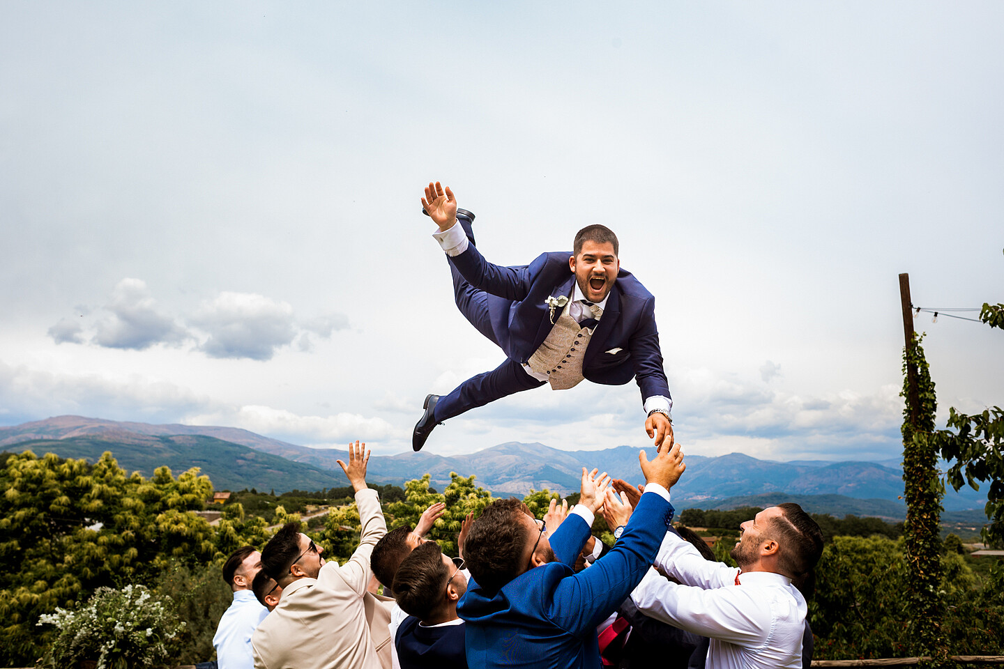 NELVA Y MARIO - Boda en el hotel rural Villa Xarahiz - EXTUDIO 83-113