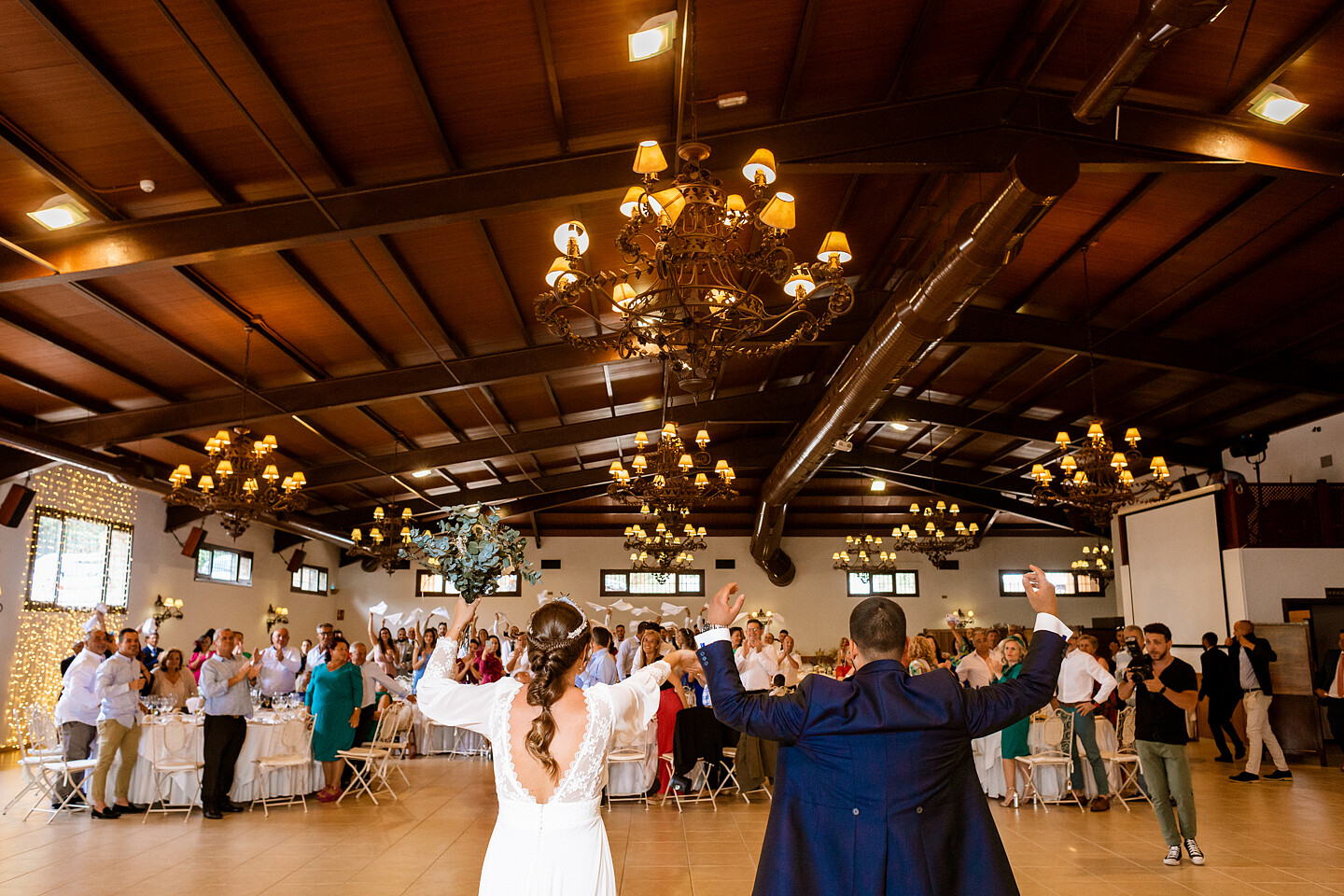 NELVA Y MARIO - Boda en el hotel rural Villa Xarahiz - EXTUDIO 83-119