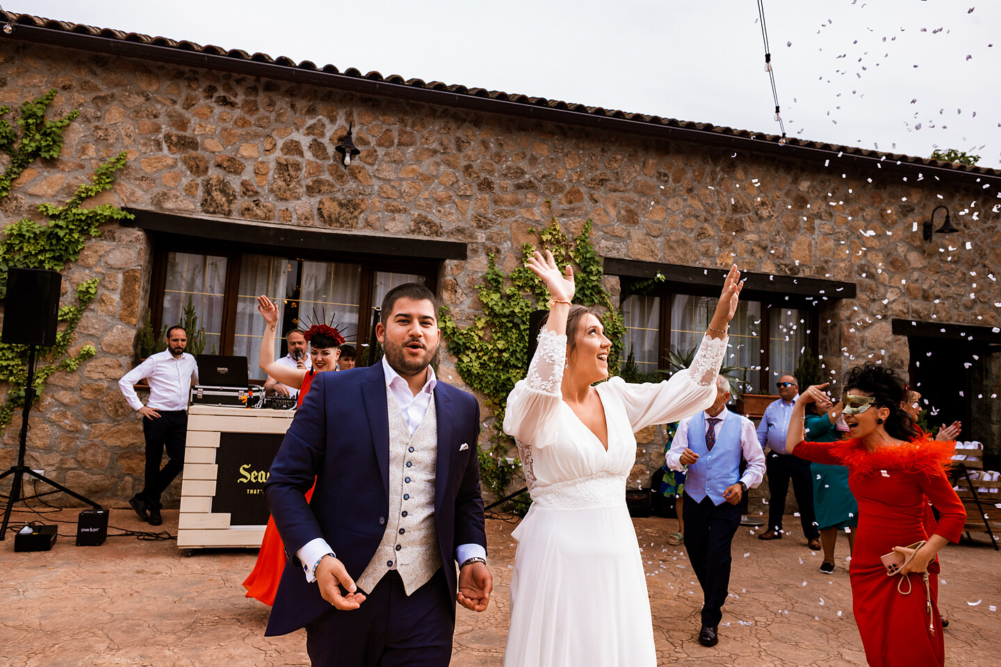 NELVA Y MARIO - Boda en el hotel rural Villa Xarahiz - EXTUDIO 83-131