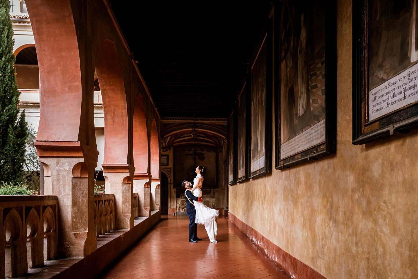 ADRIÁN Y LAURA - Boda en Guadalupe (Cáceres) - EXTUDIO 83-162