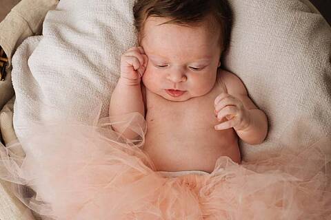 Leize Newborn